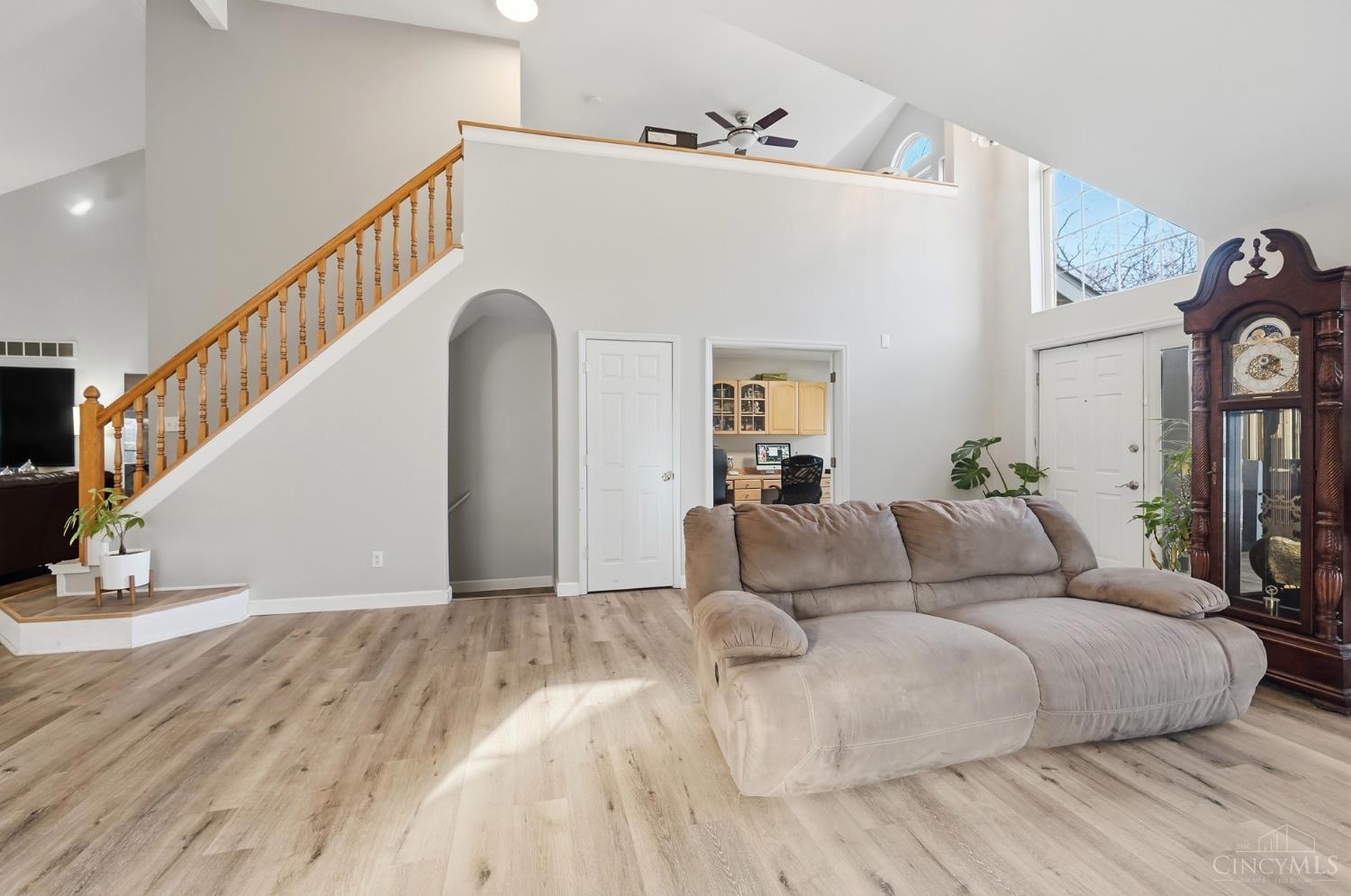 12173 Crestfield Court