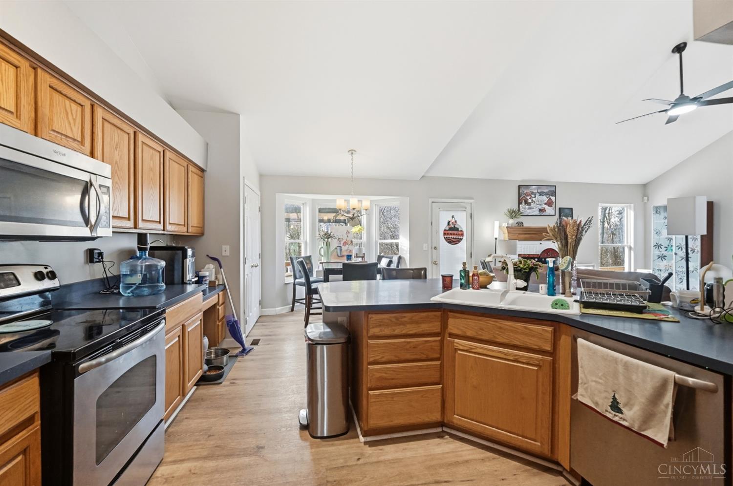 12173 Crestfield Court