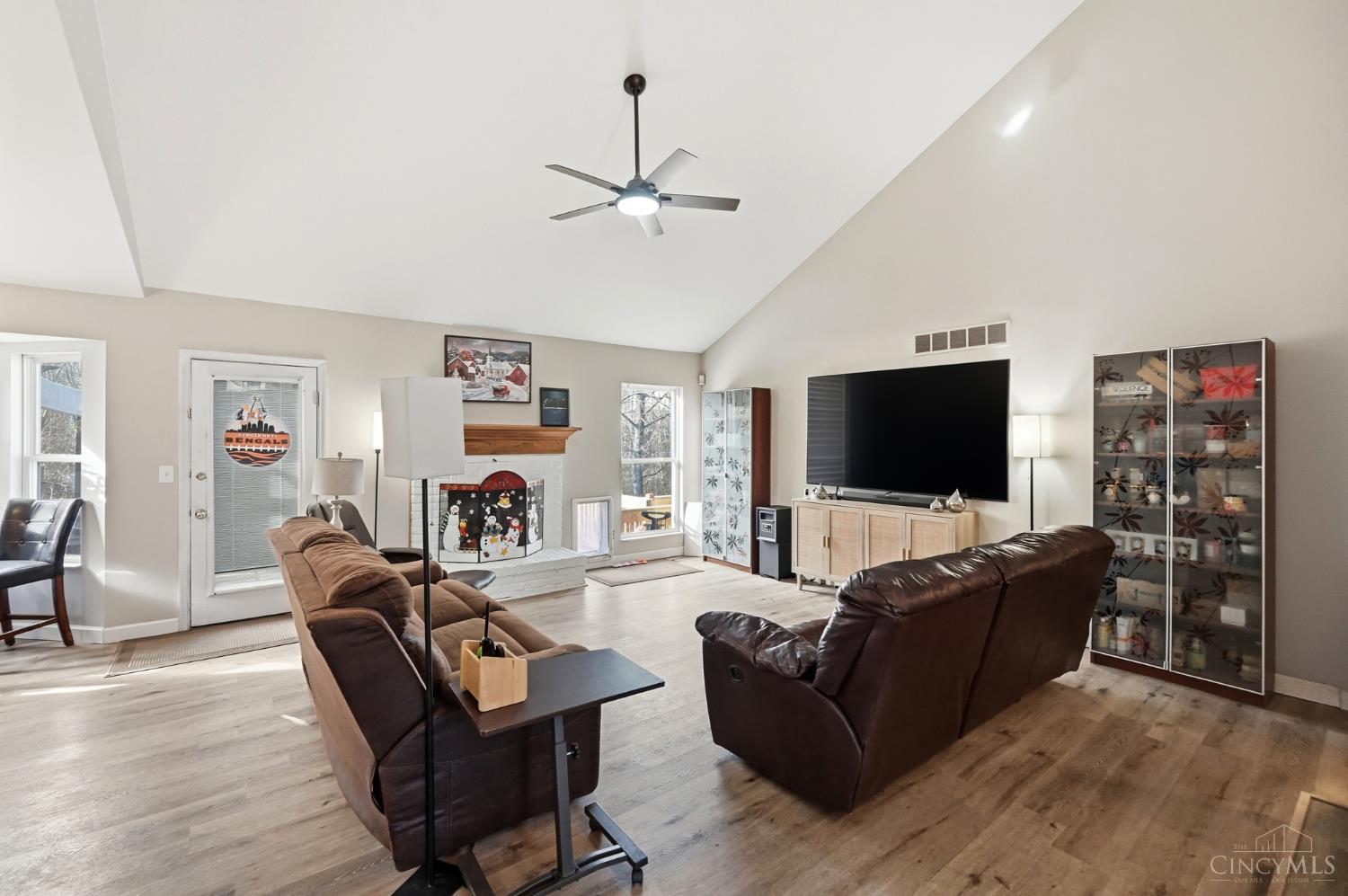 12173 Crestfield Court