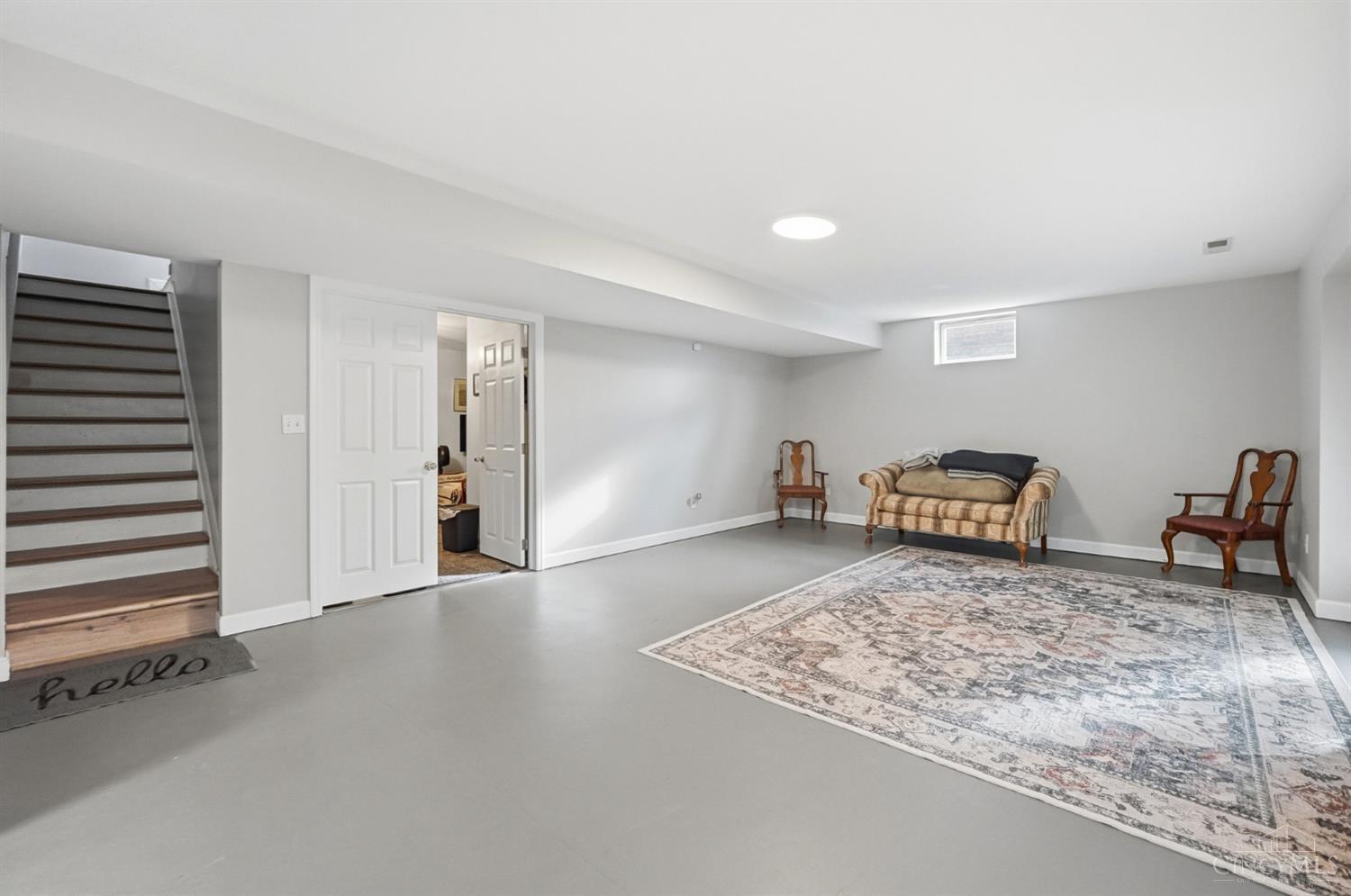 12173 Crestfield Court