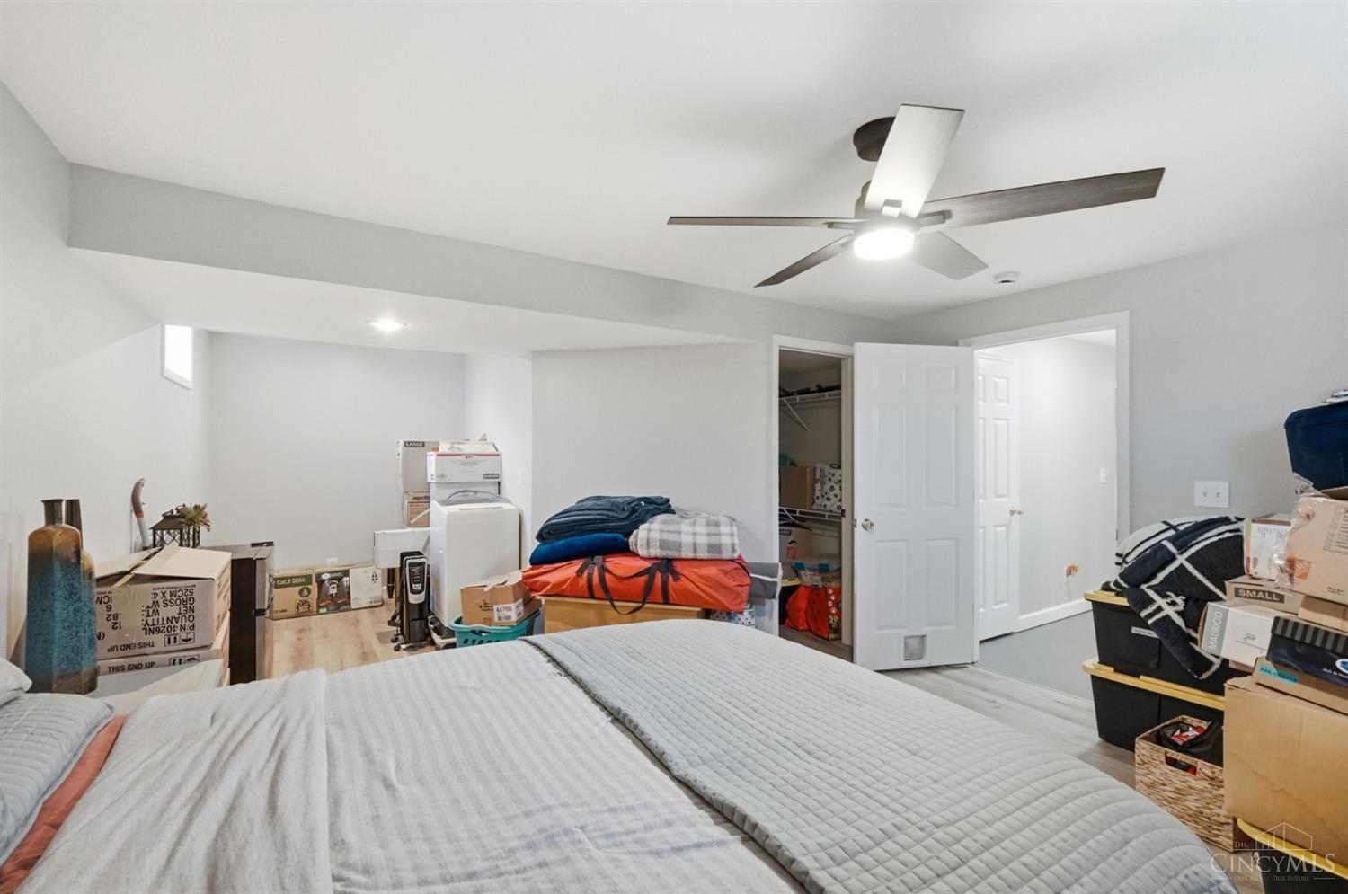 12173 Crestfield Court