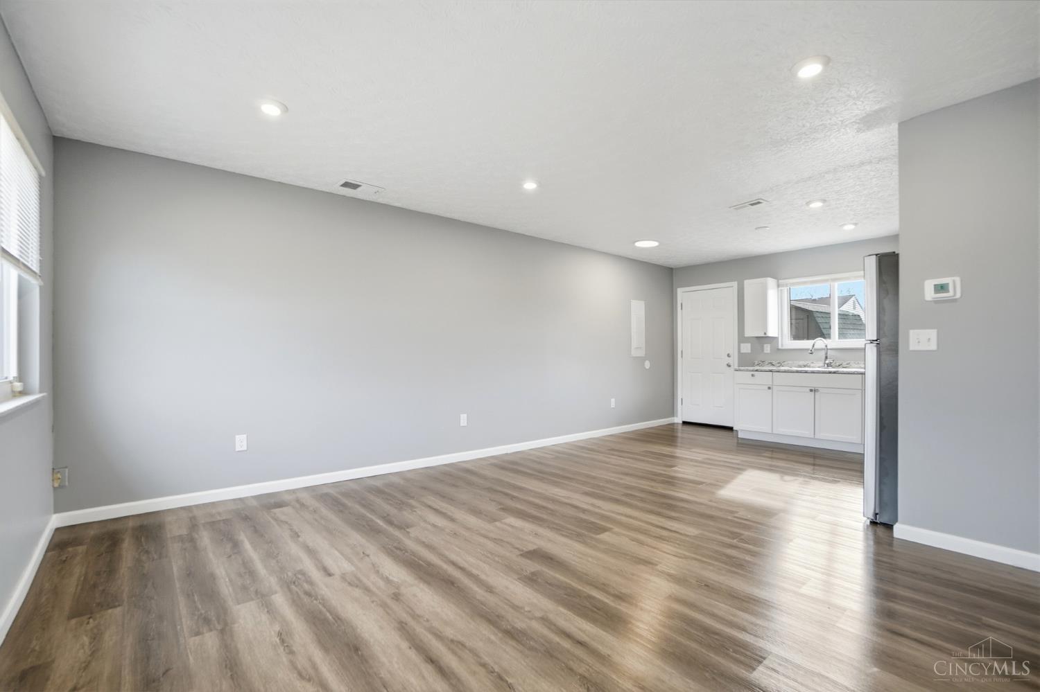 2659 Roosevelt Avenue