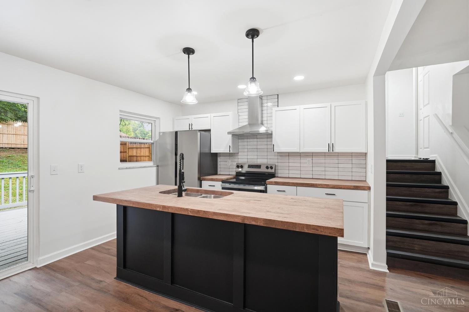10686 Chelmsford Road
