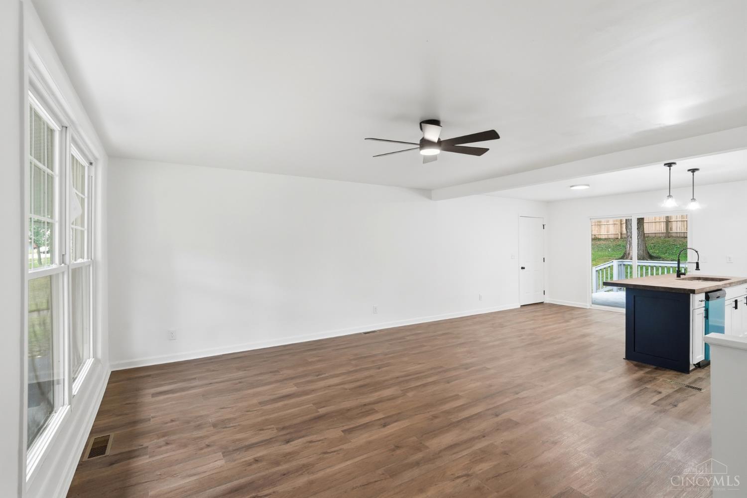 10686 Chelmsford Road