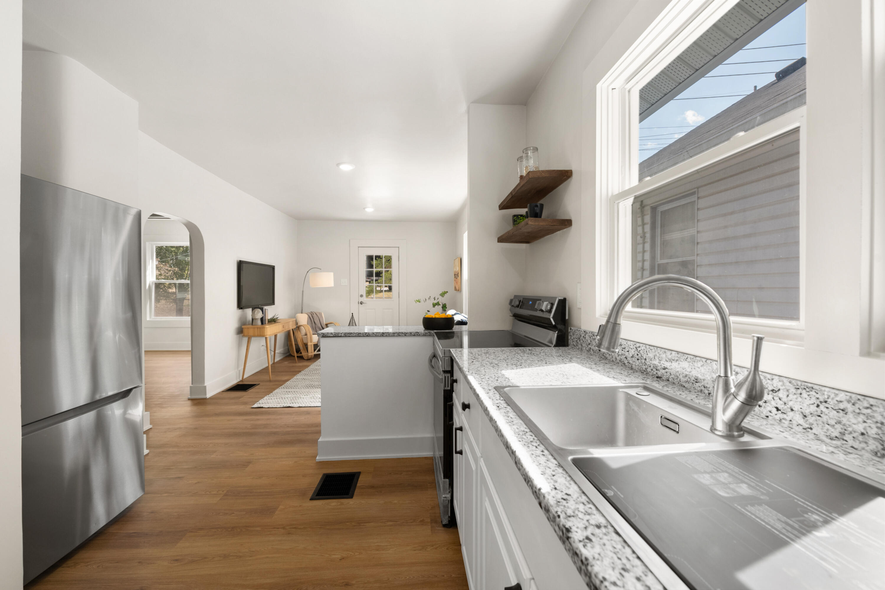 212 W 22nd Street