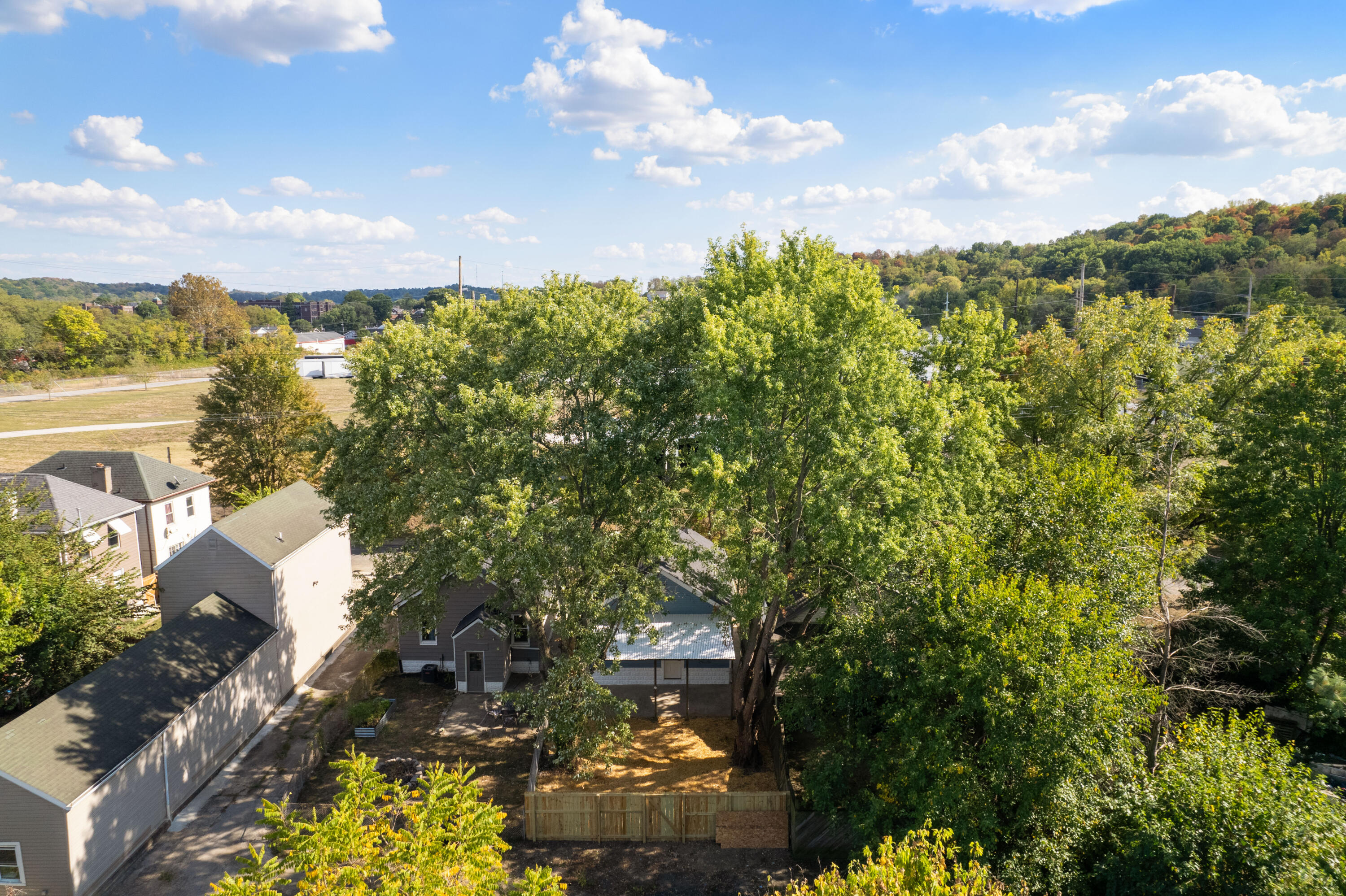 212 W 22nd Street
