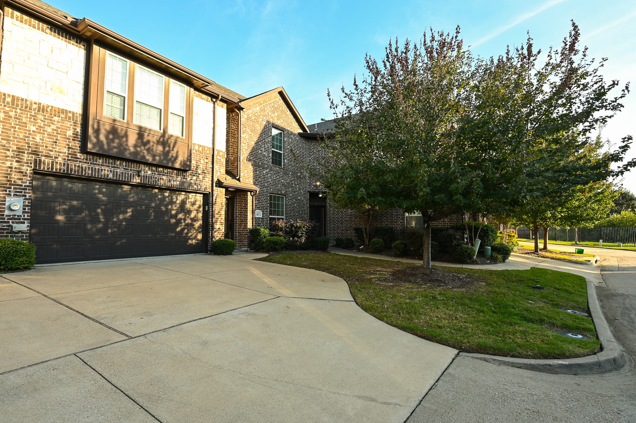 5072 Italia Lane