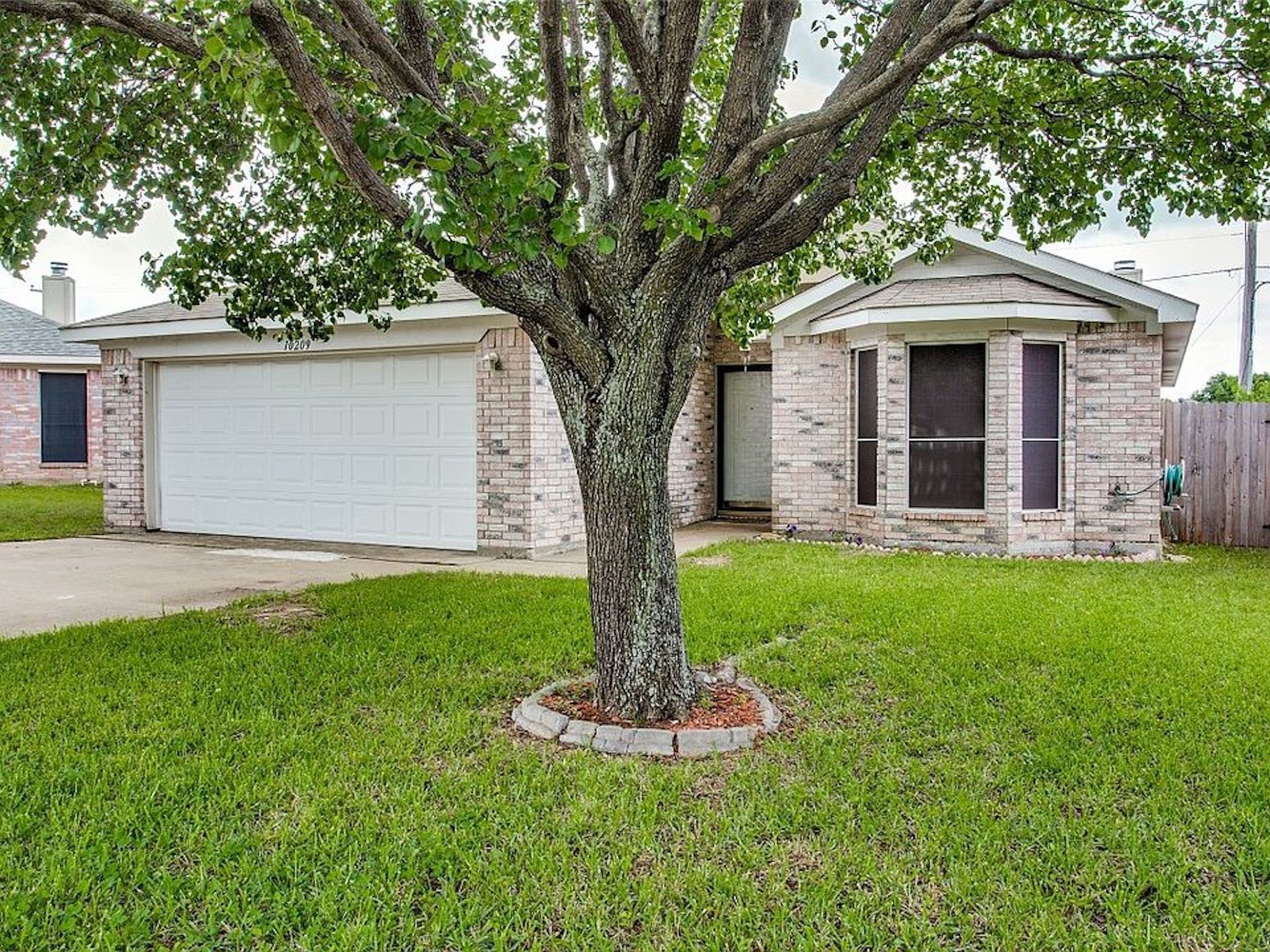 10209 Pleasant Mound Drive