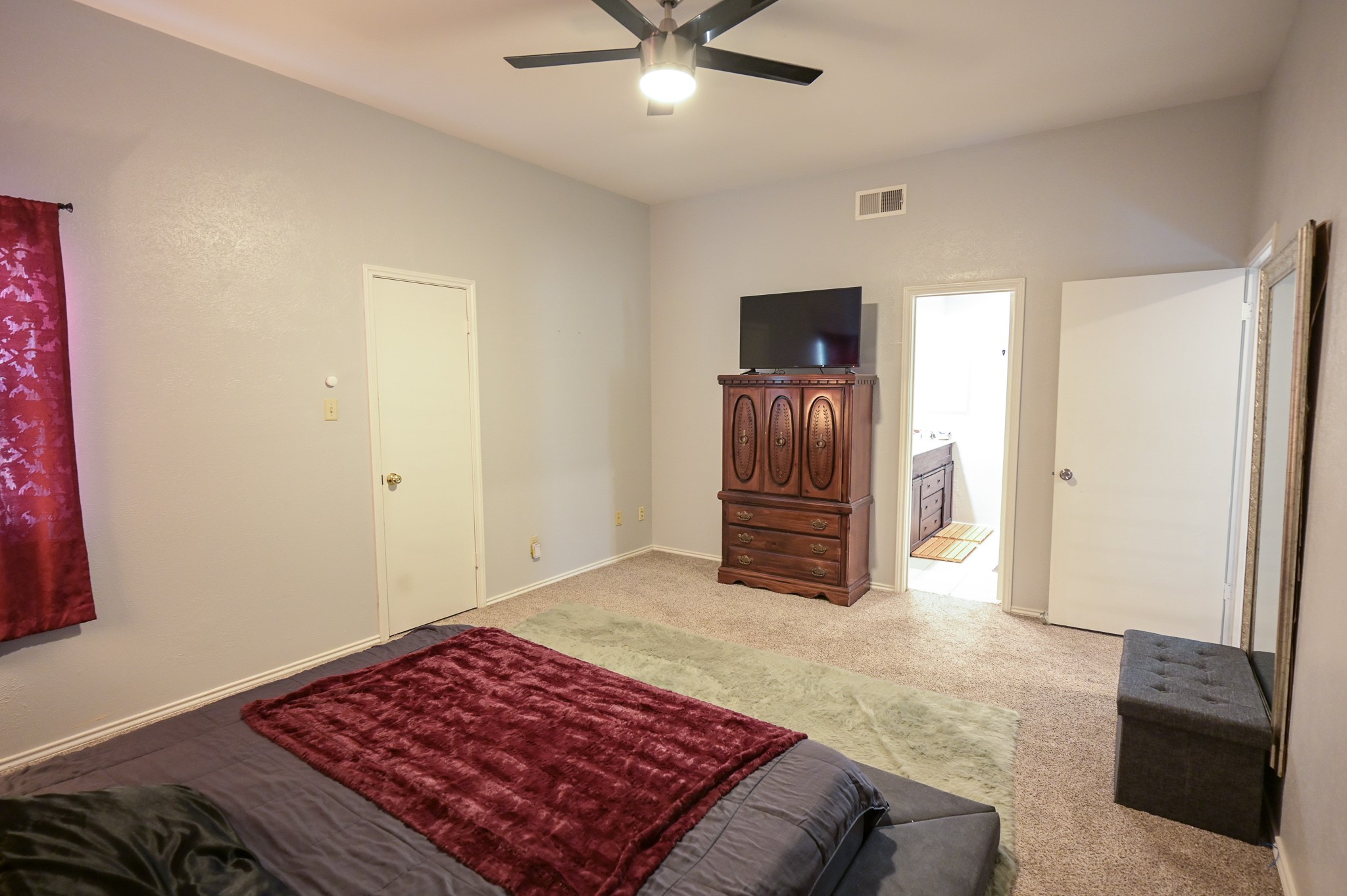 2264 Jackson Circle