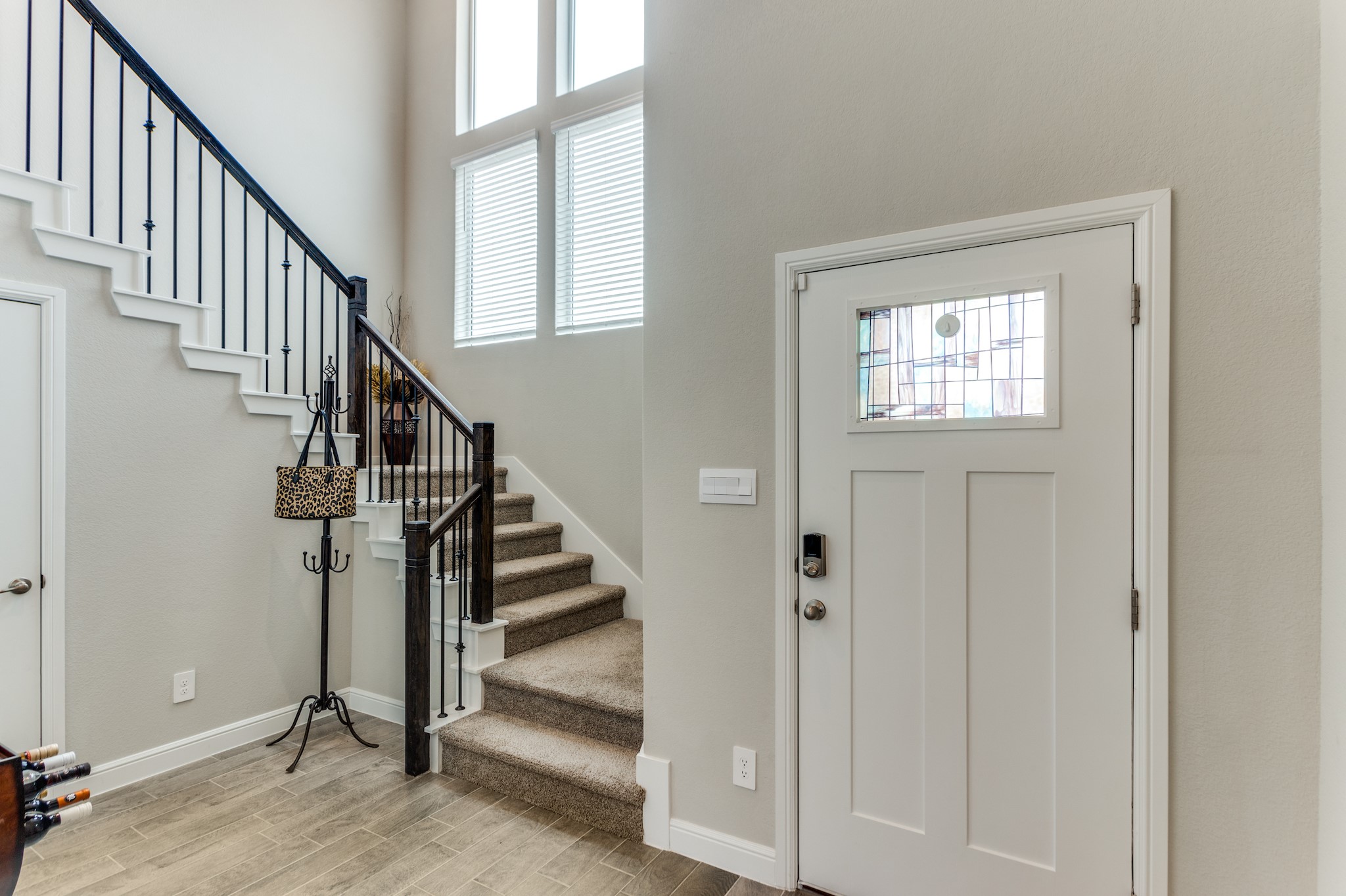 1604 Central Park Drive