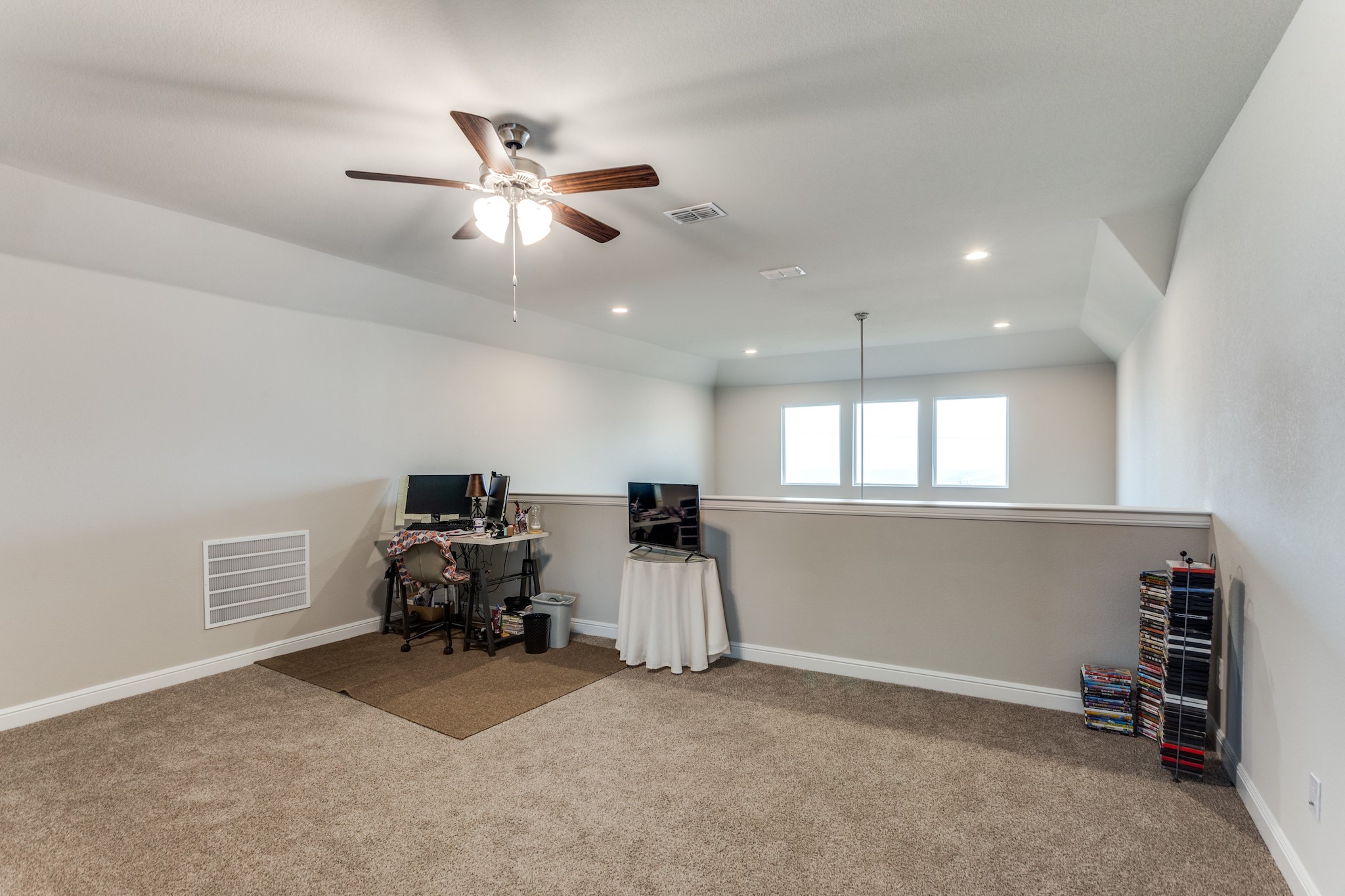 1604 Central Park Drive