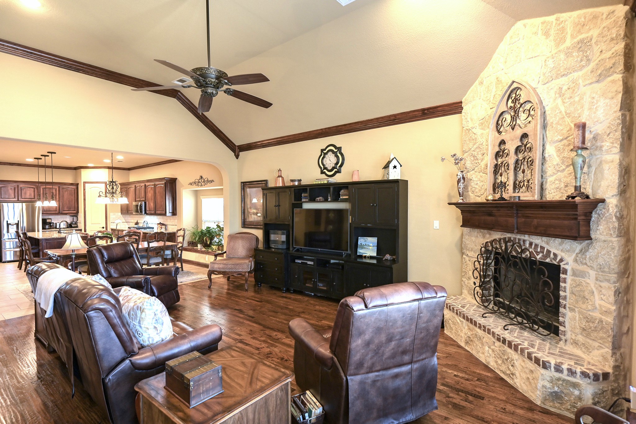 112 Diablo Drive