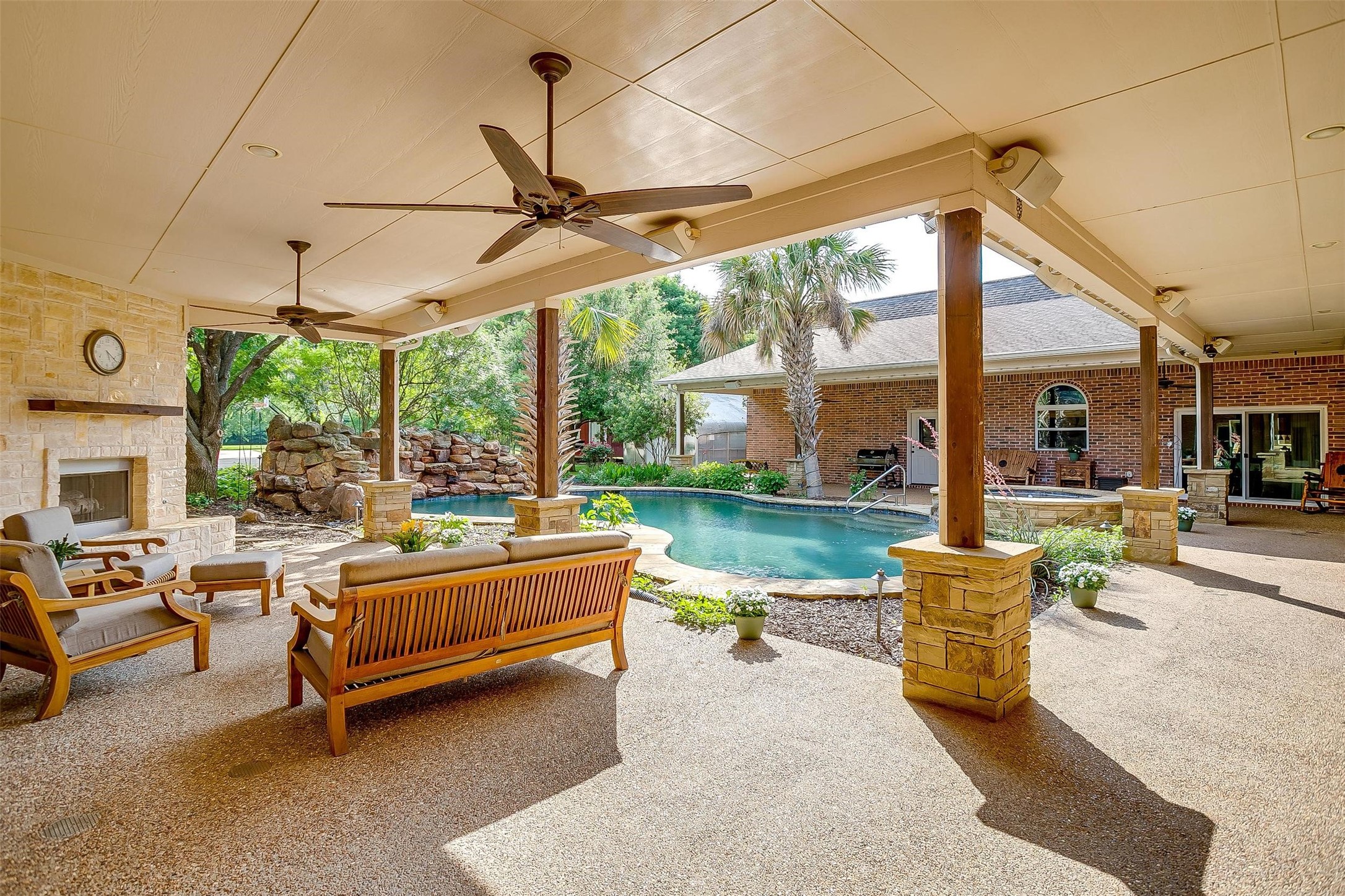 4432 Country Hill Road