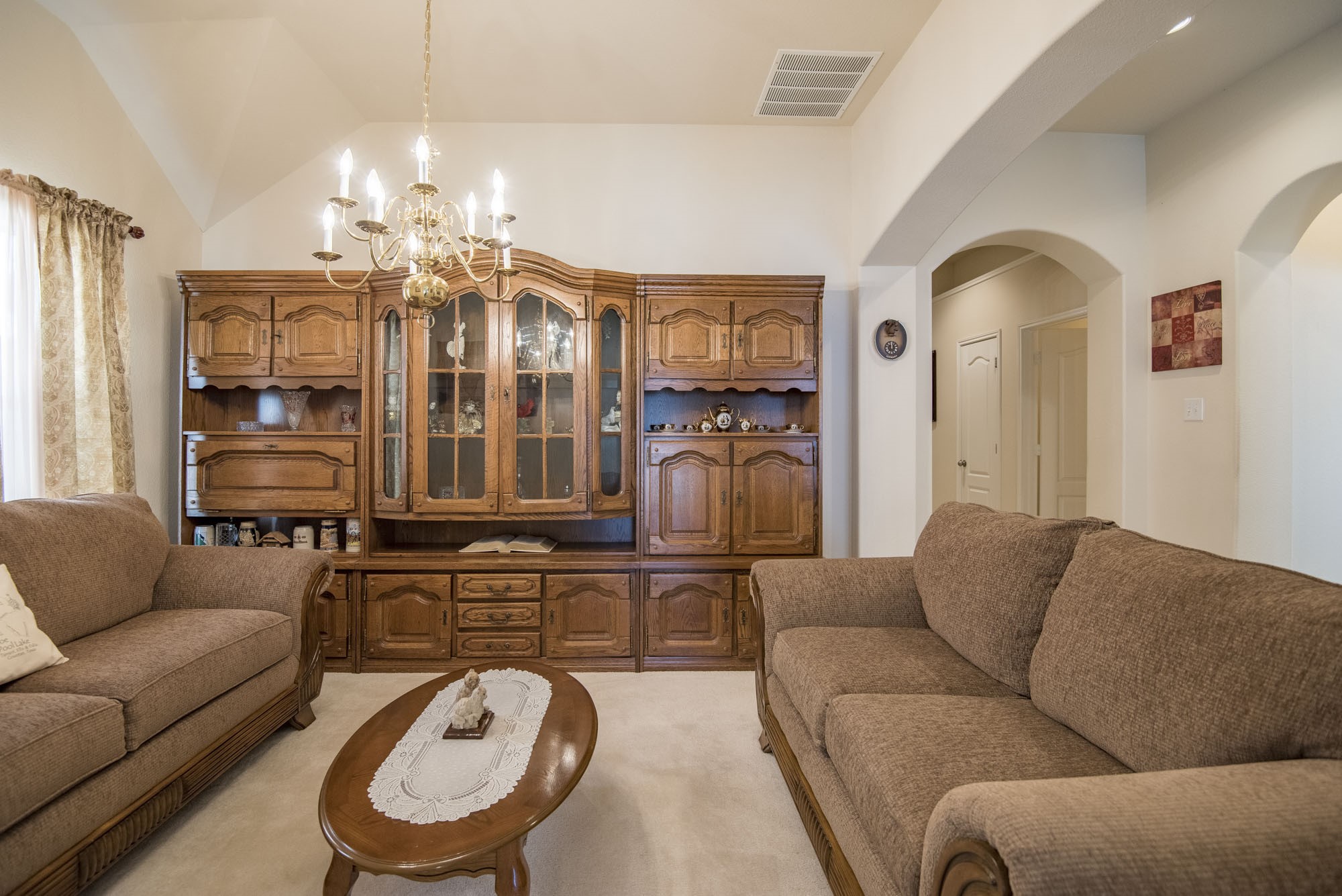 7031 Alcala
