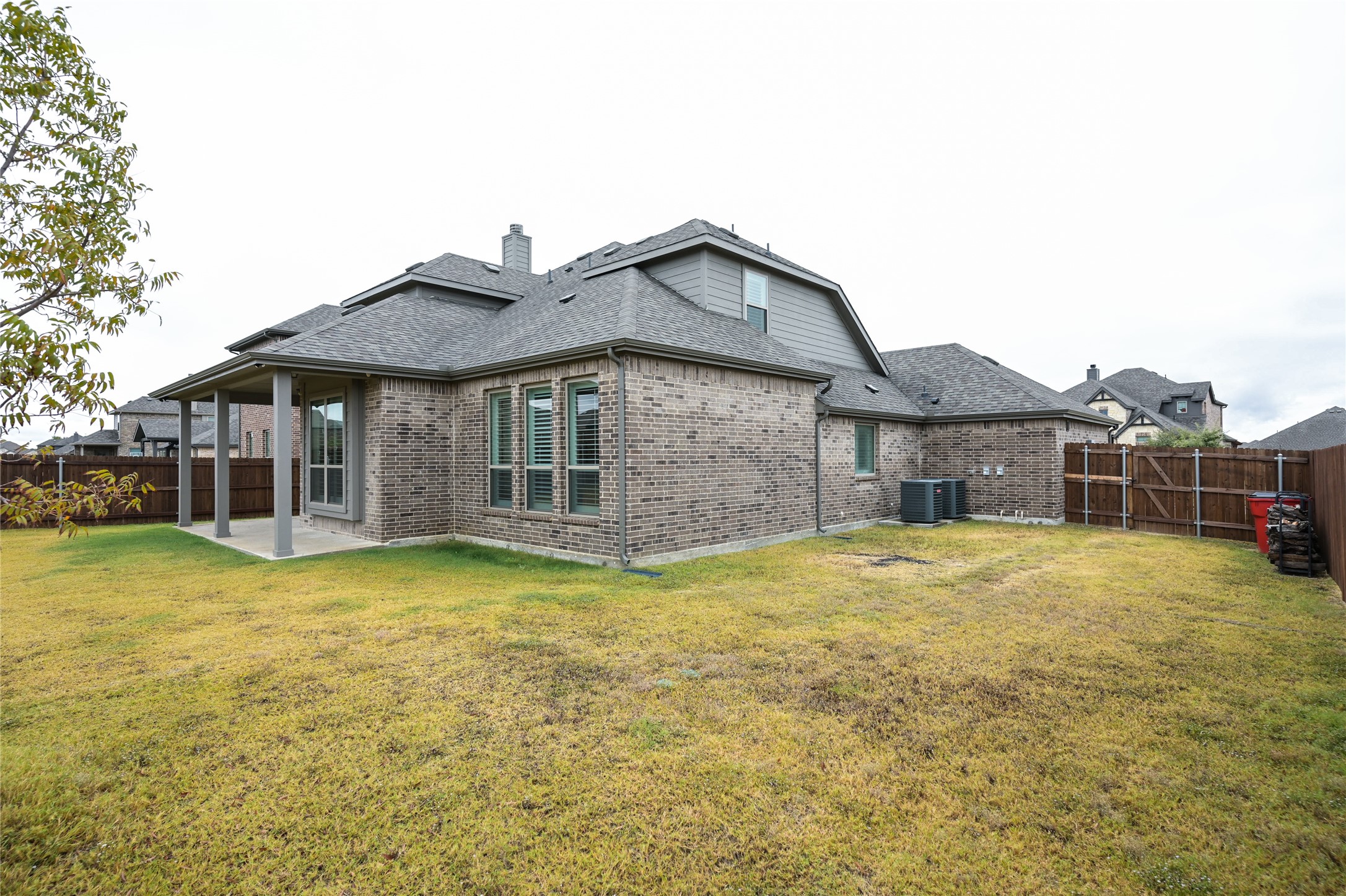 809 Deleon Drive