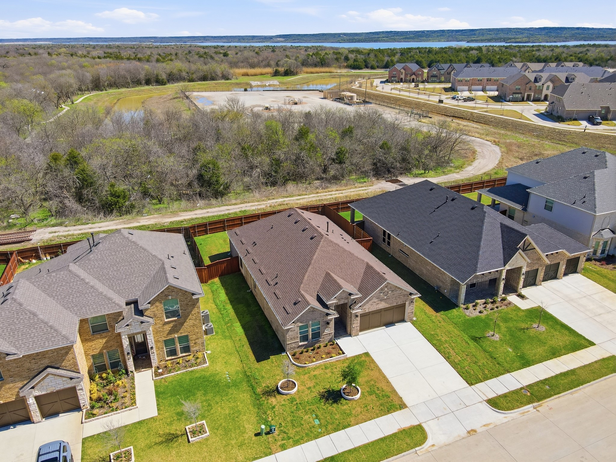 7016 Capanna Trail