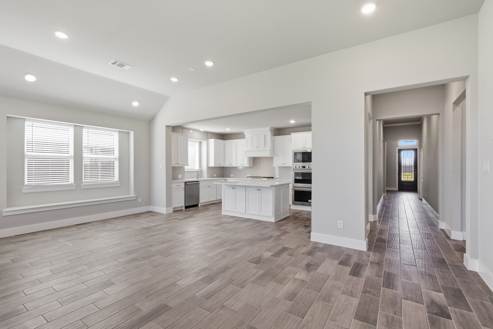 7016 Capanna Trail