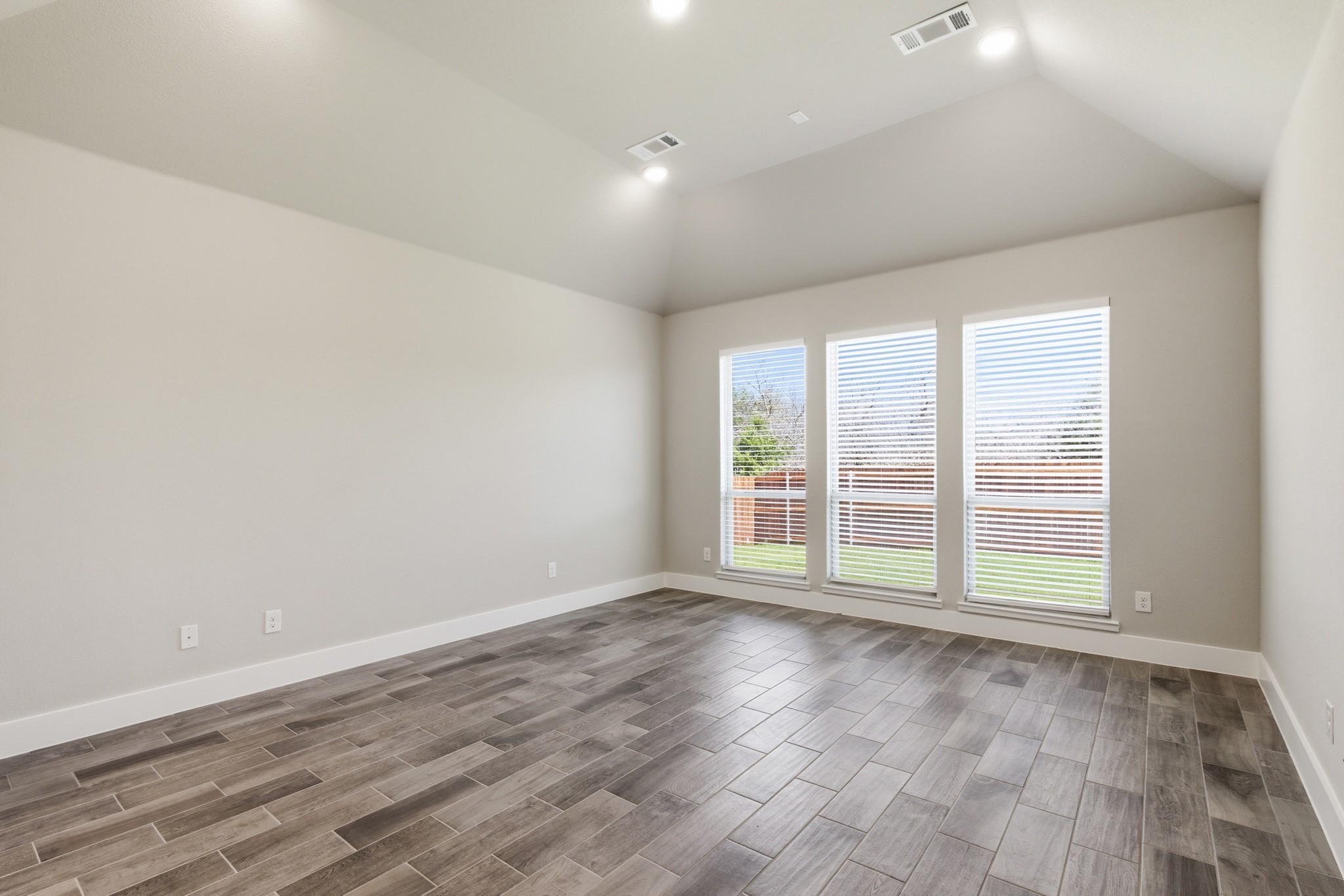 7016 Capanna Trail