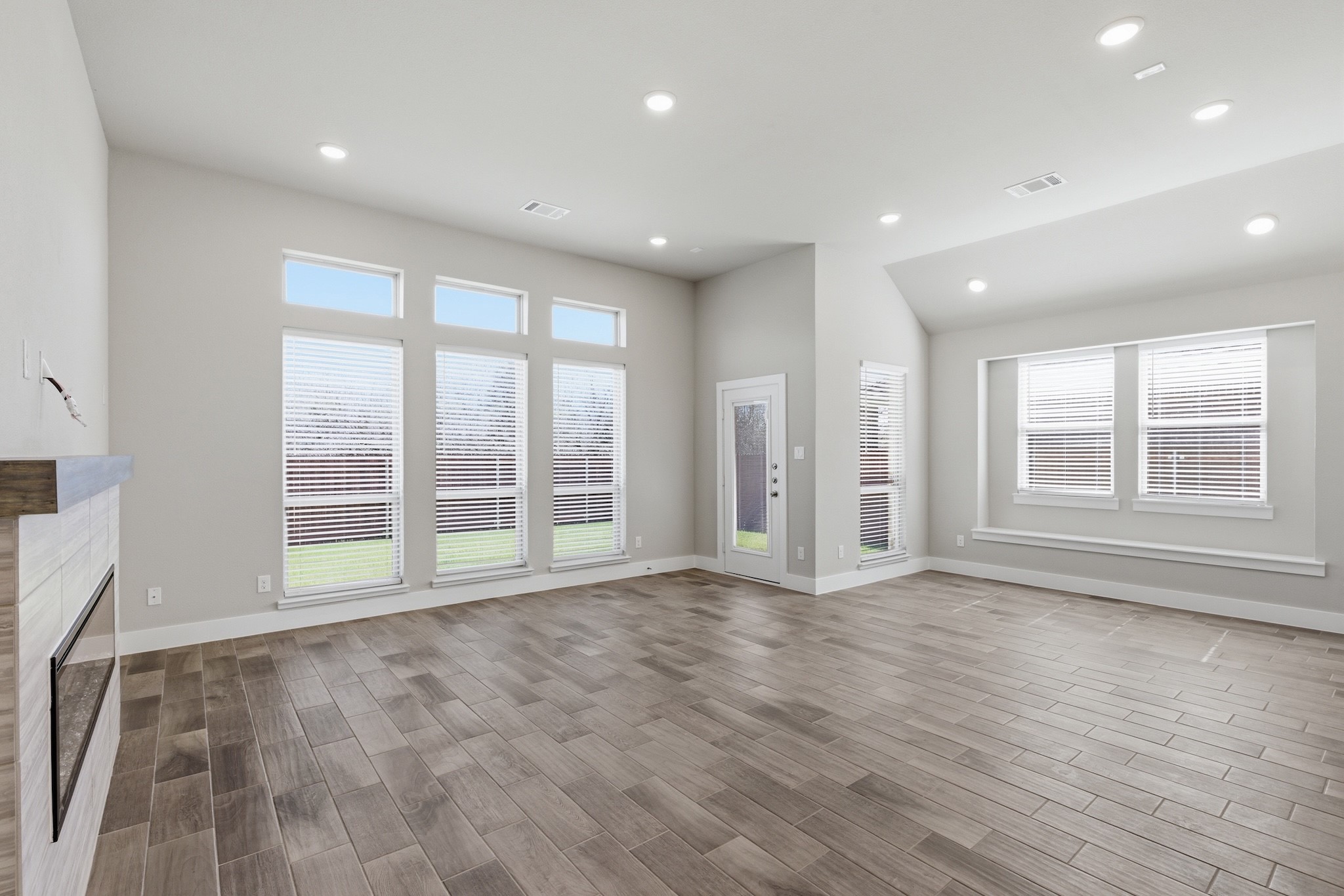 7016 Capanna Trail