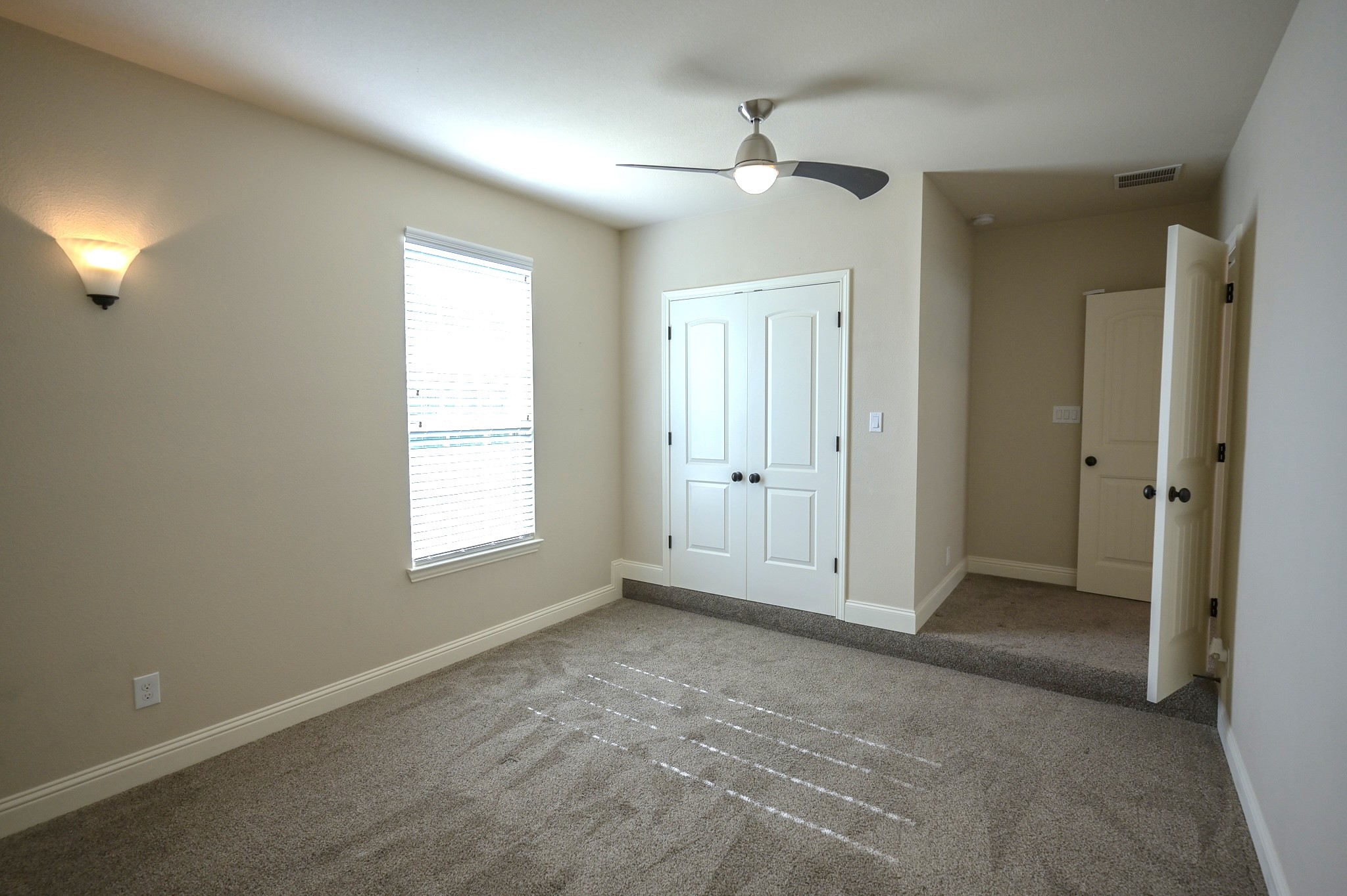 5075 Italia Lane