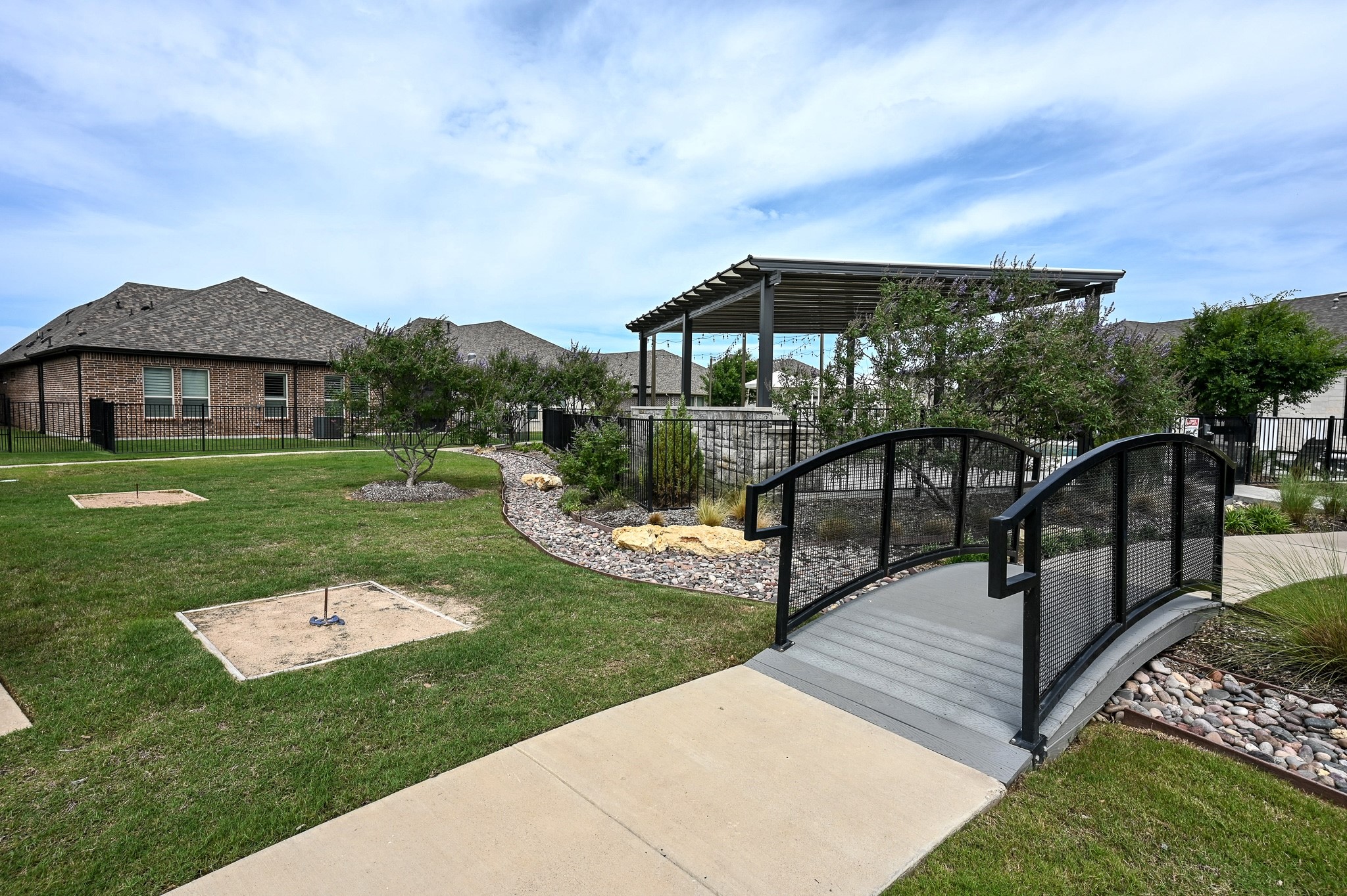 7624 Vista Bella Way
