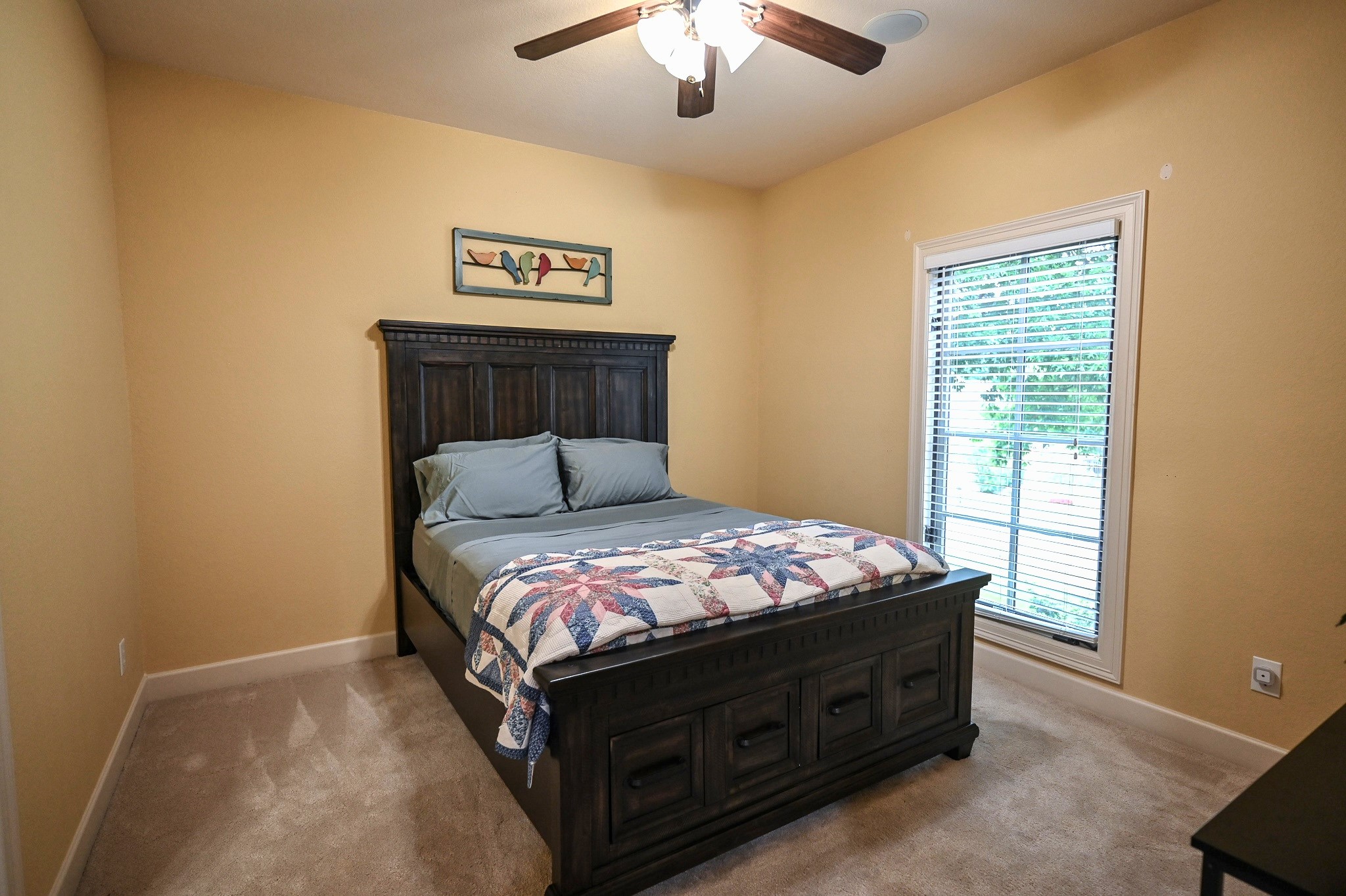 910 Belclaire Circle
