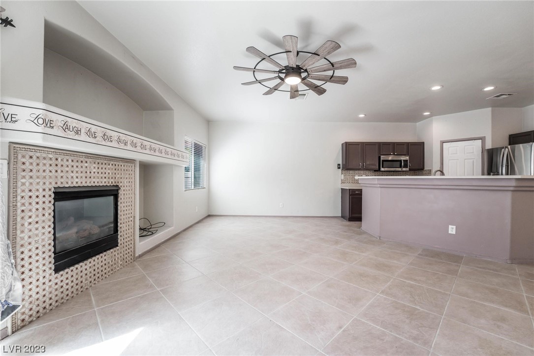 1573 Buffalo Brubaker Lane