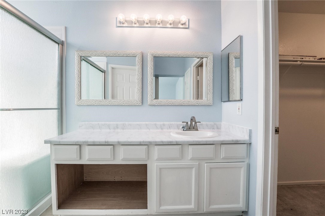 1573 Buffalo Brubaker Lane