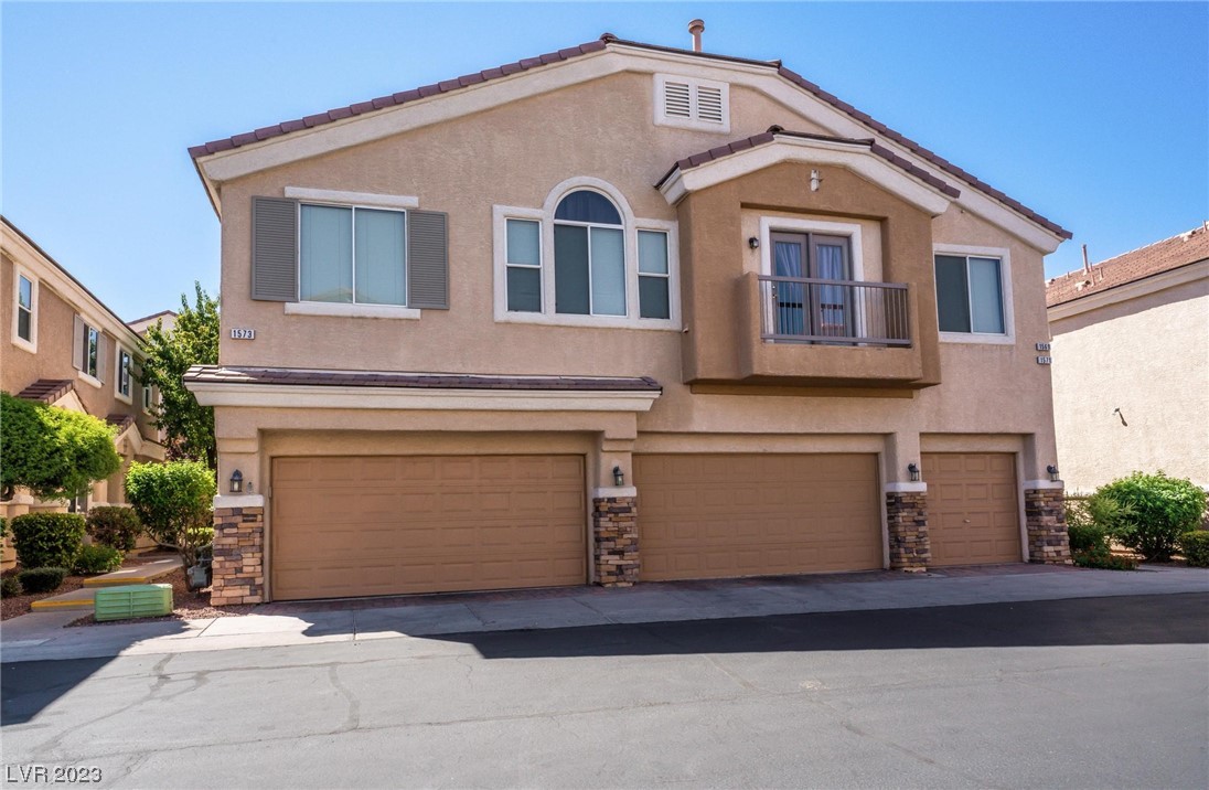 1573 Buffalo Brubaker Lane