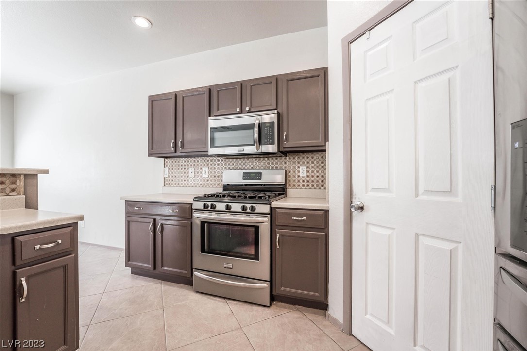 1573 Buffalo Brubaker Lane