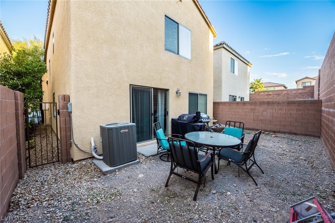 7809 Ellendale Court