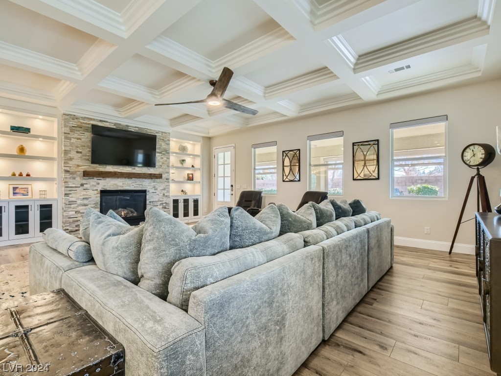 6761 Hyla Roman Avenue