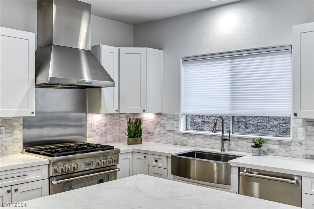 2429 Hardin Ridge Drive