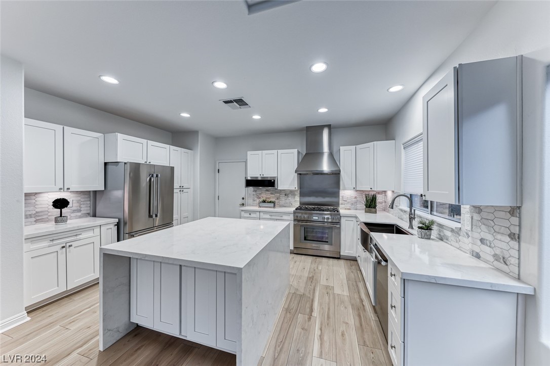 2429 Hardin Ridge Drive