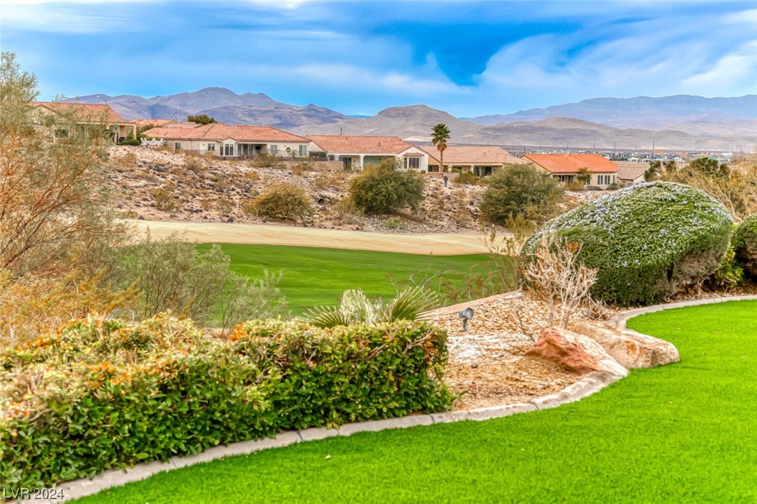 2429 Hardin Ridge Drive