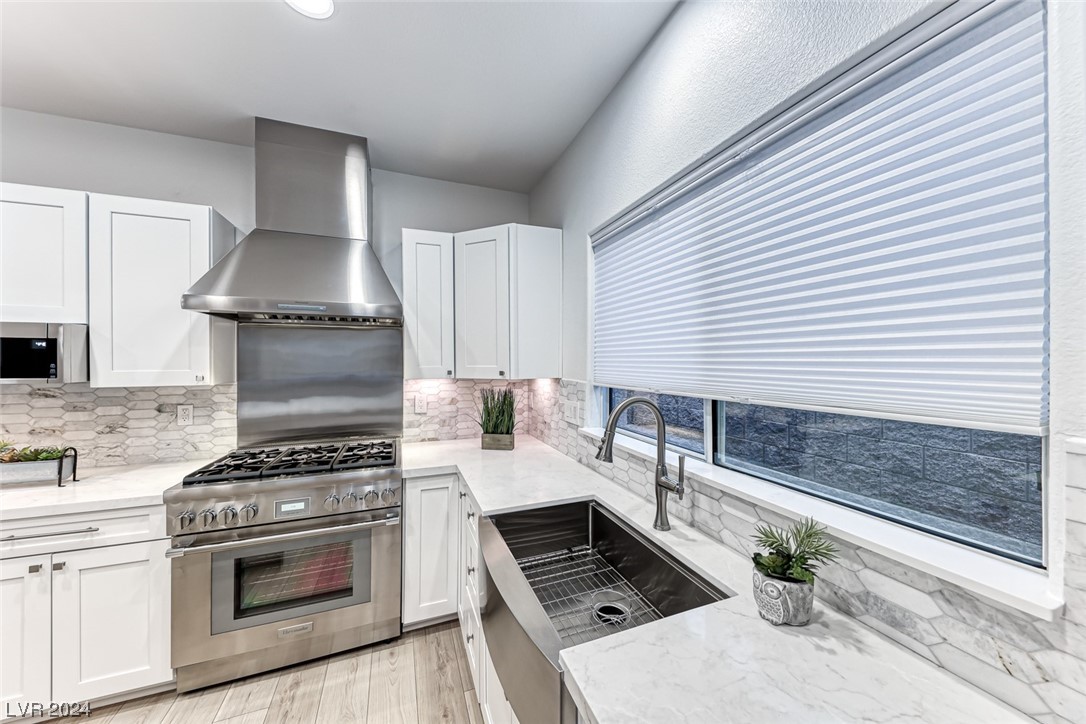 2429 Hardin Ridge Drive