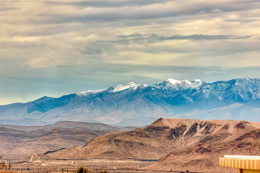 2429 Hardin Ridge Drive