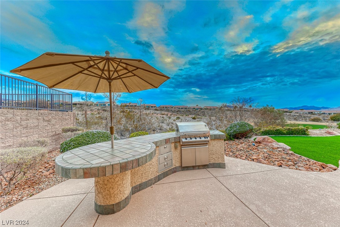 2429 Hardin Ridge Drive