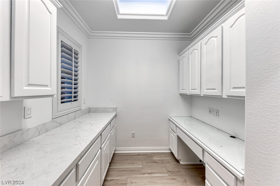 2429 Hardin Ridge Drive