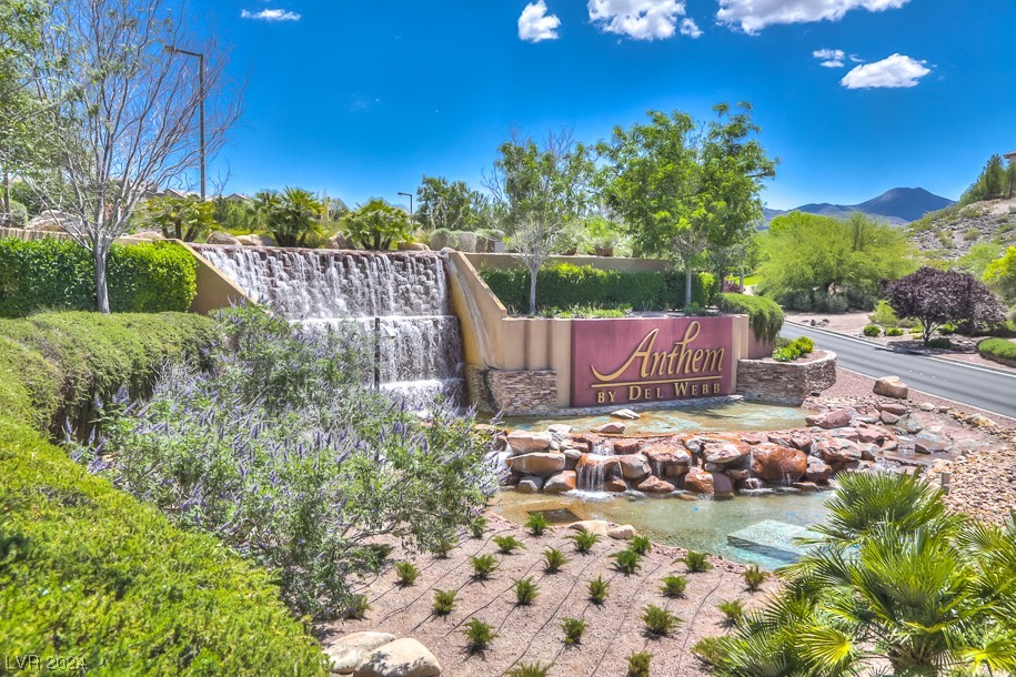 2429 Hardin Ridge Drive