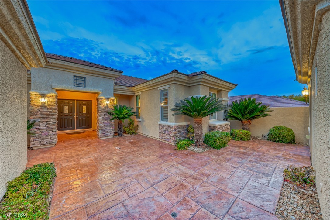 2429 Hardin Ridge Drive