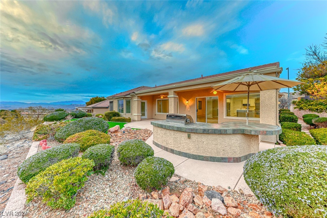 2429 Hardin Ridge Drive