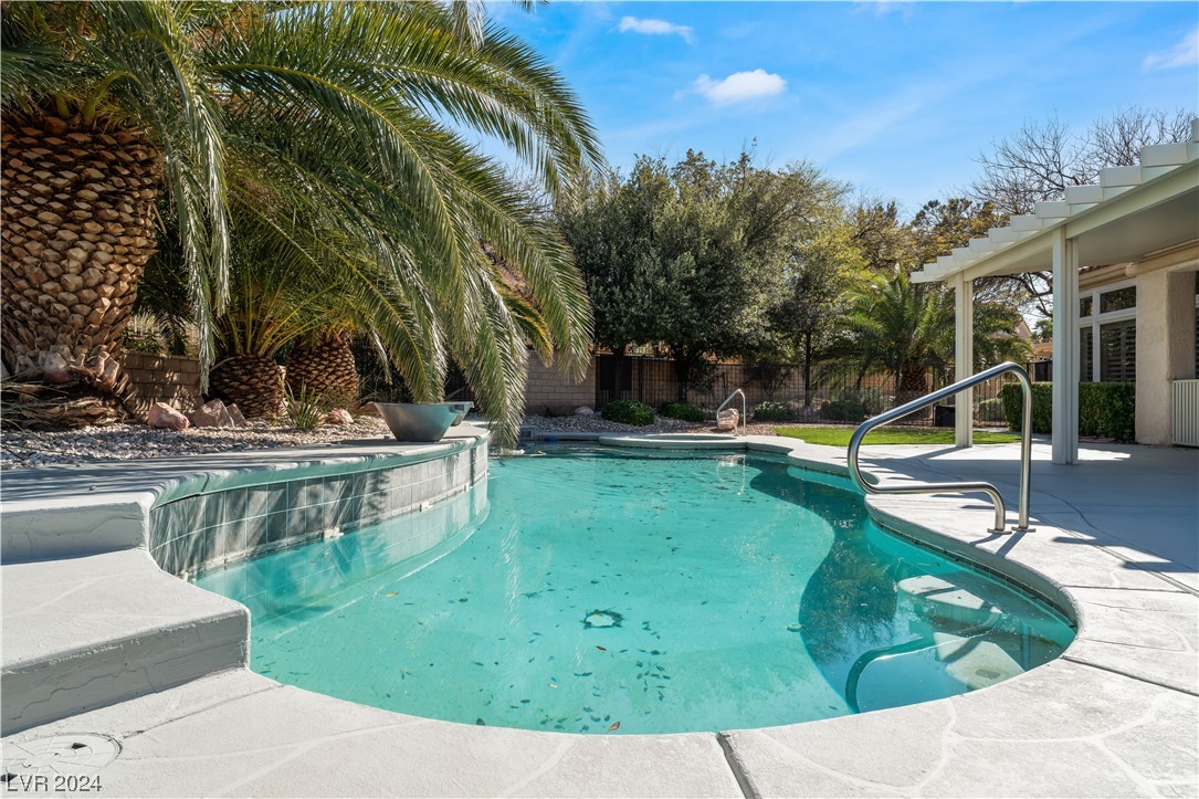 10413 Villa Ridge Drive