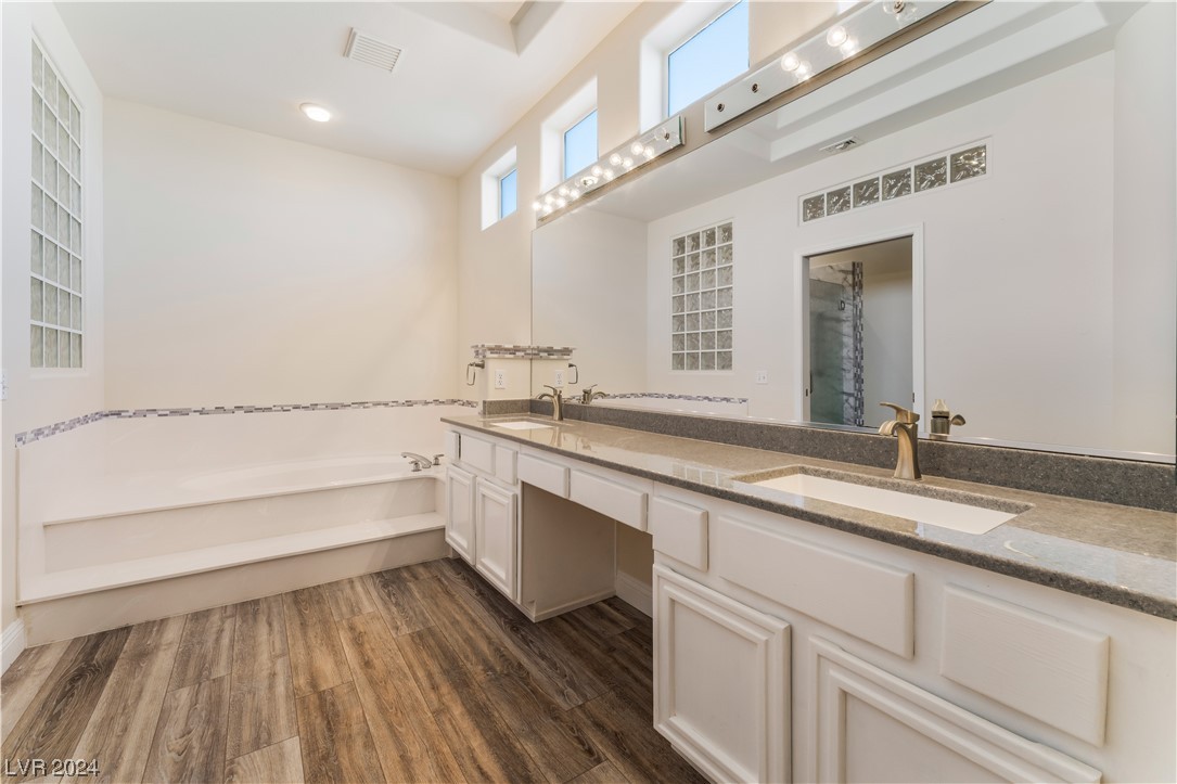 10413 Villa Ridge Drive