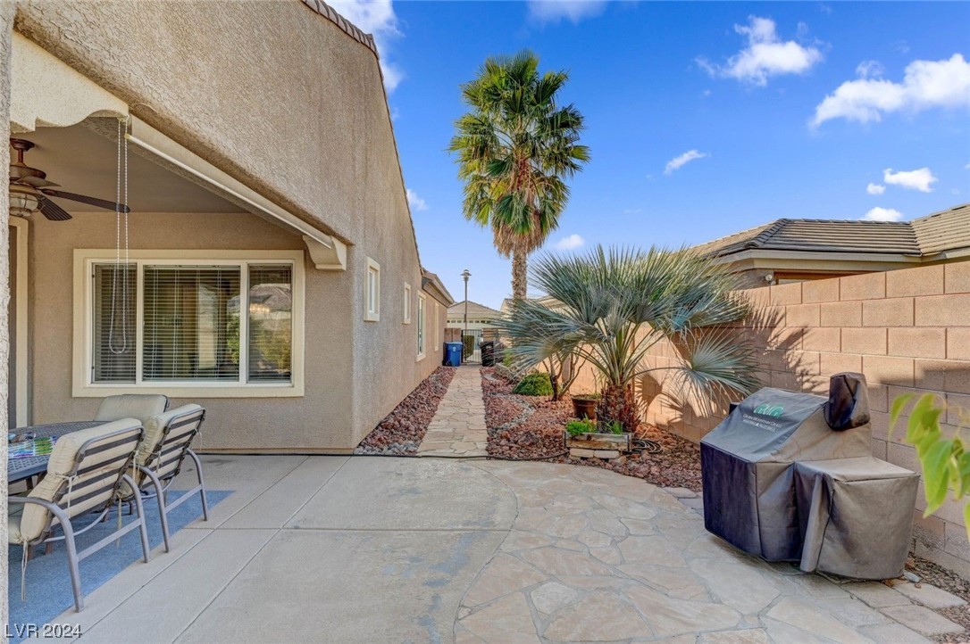 7220 Royal Melbourne Drive