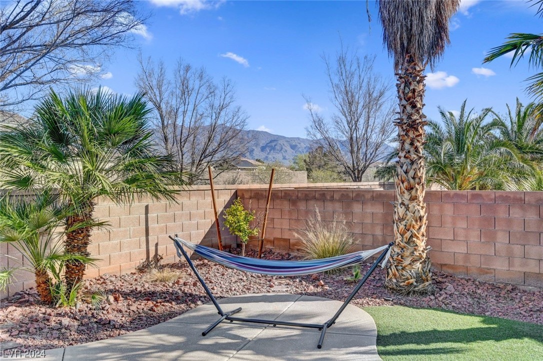 7220 Royal Melbourne Drive