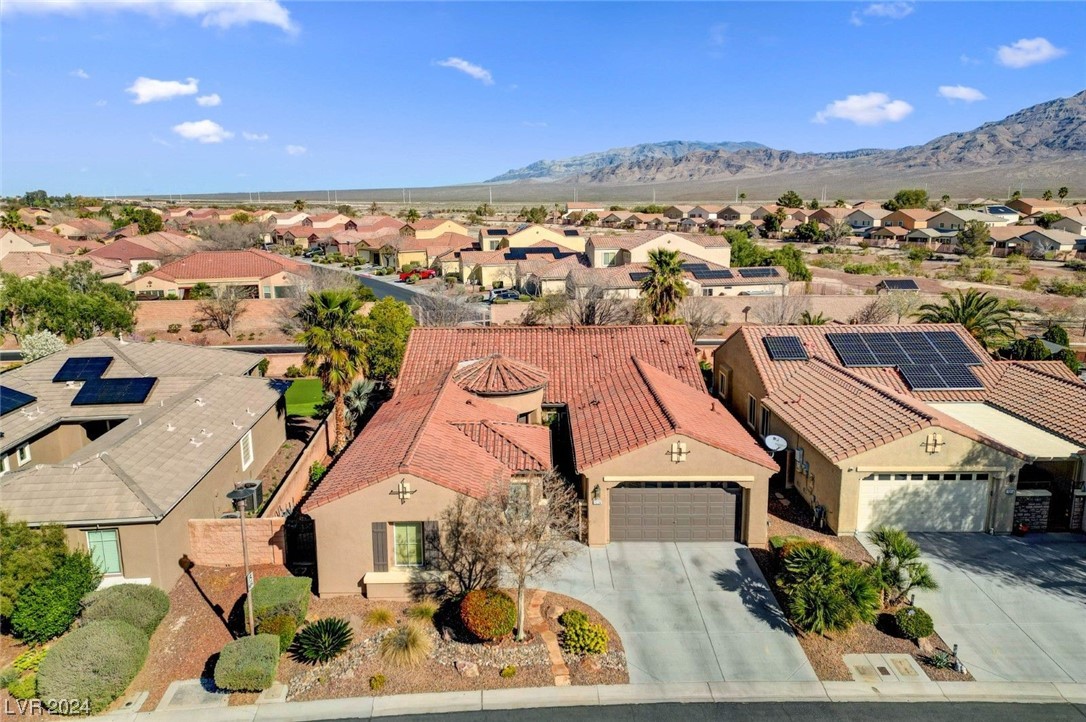 7220 Royal Melbourne Drive