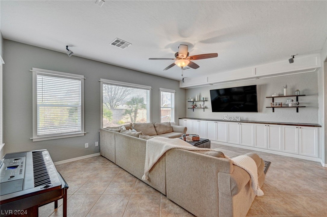 7220 Royal Melbourne Drive