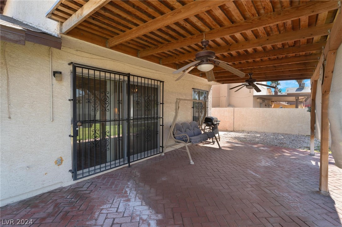 971 Looking Glass Lane