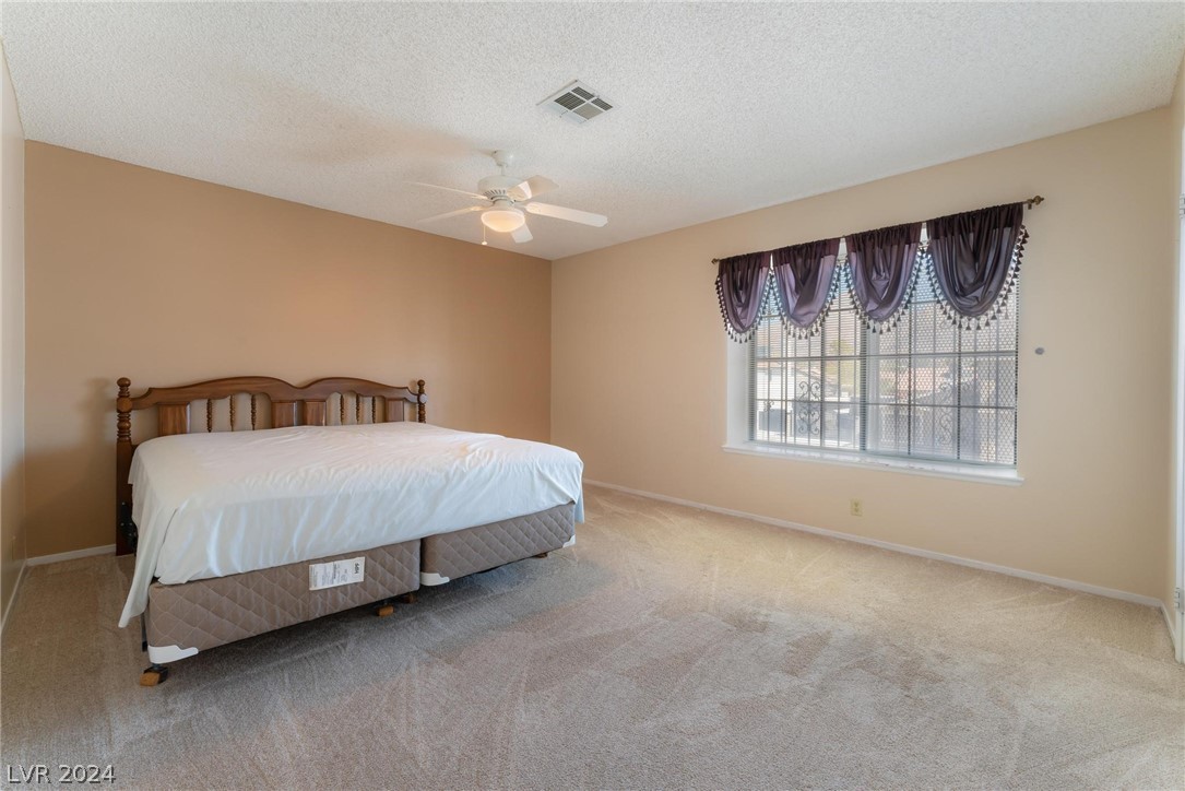 971 Looking Glass Lane